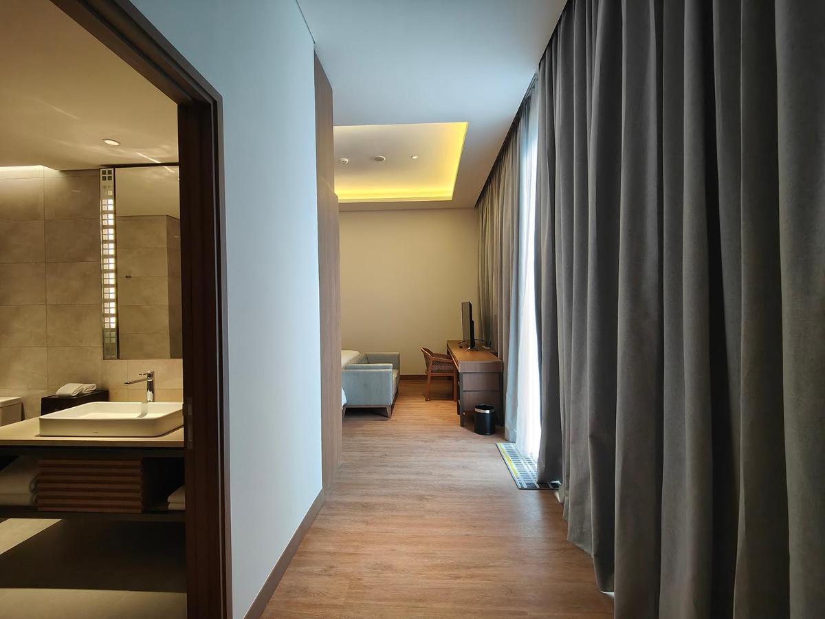 Ra Suites Simatupang Jakarta Eksteriør bilde