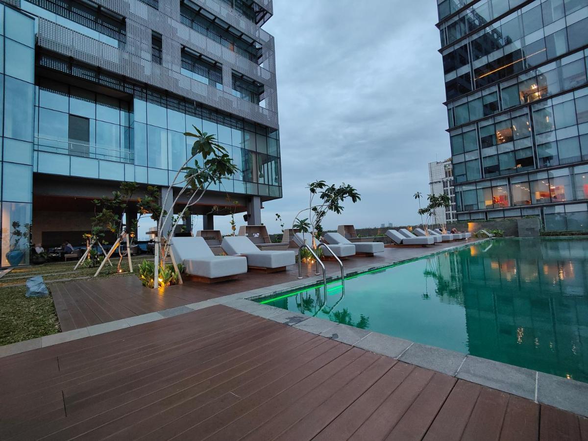 Ra Suites Simatupang Jakarta Eksteriør bilde
